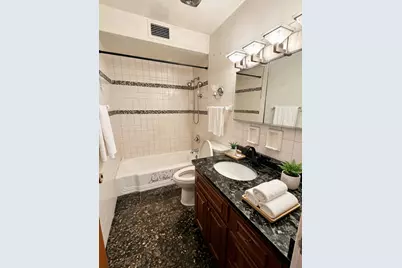 3158-3158 W 93rd Street #2D, Evergreen Park, IL 60805 - Photo 6