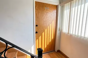 3158-3158 W 93rd St, Evergreen Park, IL 60805 - Photo 2