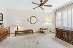 2465 Red Oak Trail, Crest Hill, IL 60403 - Photo 2