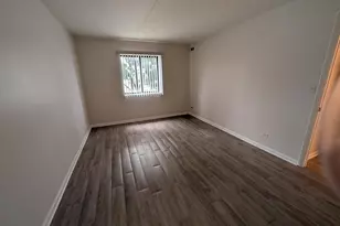1460 Fairlane Dr, Schaumburg, IL 60193 - Photo 6