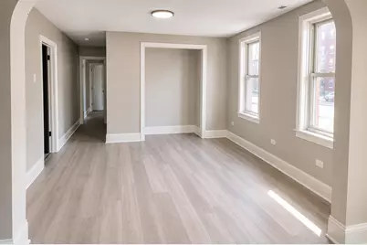 9611 S Avenue L Avenue #1, Chicago, IL 60617 - Photo 8