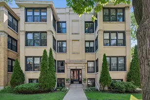 5935 N Magnolia Ave, Chicago, IL 60660 - Photo 1