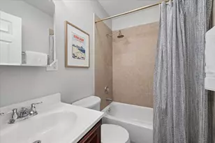5935 N Magnolia Ave, Chicago, IL 60660 - Photo 16