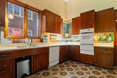 6822 S Cregier Avenue, Chicago, IL 60649 - Photo 8