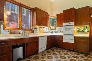 6822 S Cregier Ave, Chicago, IL 60649 - Photo 8