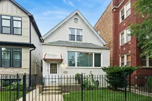1721 W Foster Ave, Chicago, IL 60640 - Photo 1