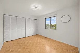 1187 Foxboro Ct, Schaumburg, IL 60193 - Photo 22