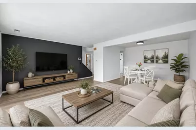 1187 Foxboro Court #1187, Schaumburg, IL 60193 - Photo 4