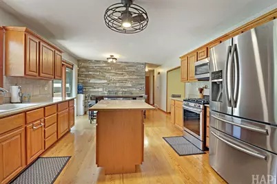 25545 Old Grass Lake Road, Antioch, IL 60002 - Photo 10