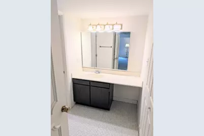 3505 Lakeview Drive #104, Hazel Crest, IL 60429 - Photo 12