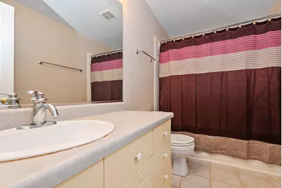 4234 N Kolmar Avenue #D, Chicago, IL 60641 - Photo 16