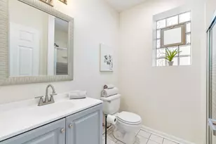 1416 N Noble St, Chicago, IL 60642 - Photo 14