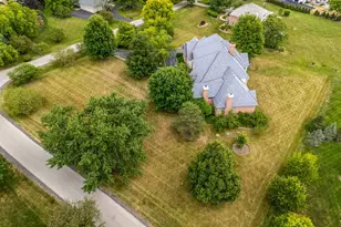 4563 Eleanor Dr, Long Grove, IL 60047 - Photo 12