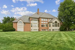 4563 Eleanor Dr, Long Grove, IL 60047 - Photo 6