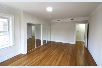 6307 N Mozart Street #2N, Chicago, IL 60659 - Photo 8