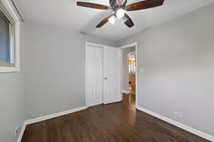415 Tennyson Rd, Bartlett, IL 60103 - Photo 12