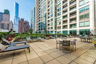 130 N Garland Ct, Chicago, IL 60602 - Photo 32