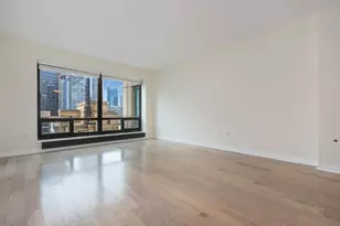 130 N Garland Ct, Chicago, IL 60602 - Photo 4