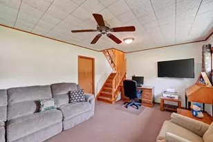 101 Joanne Ln, Rochelle, IL 61068 - Photo 16