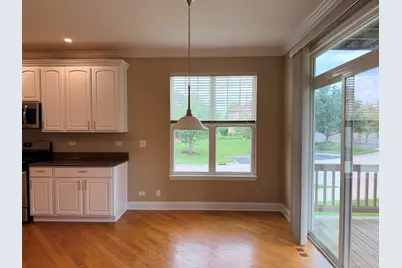 1873 Crenshaw Circle #1873, Vernon Hills, IL 60061 - Photo 10