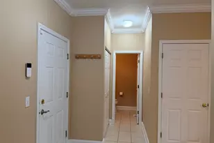 1873 Crenshaw Cir, Vernon Hills, IL 60061 - Photo 16