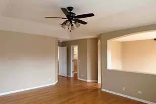 1873 Crenshaw Cir, Vernon Hills, IL 60061 - Photo 26