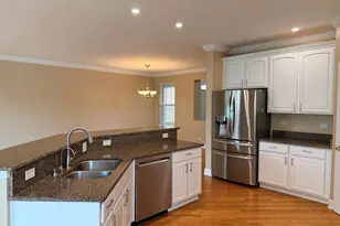 1873 Crenshaw Cir, Vernon Hills, IL 60061 - Photo 12
