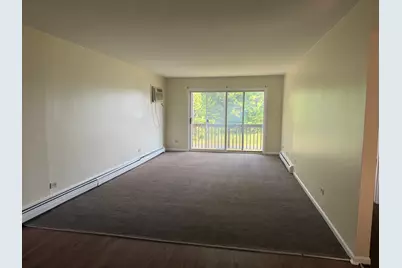 5720 East Avenue #2B, Countryside, IL 60525 - Photo 2