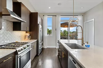 729 W 15th Street, Chicago, IL 60607 - Photo 10