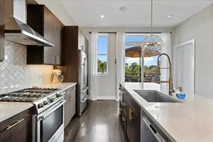 729 W 15th St, Chicago, IL 60607 - Photo 10
