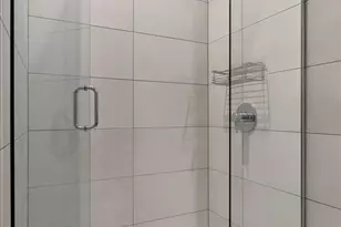 729 W 15th St, Chicago, IL 60607 - Photo 30