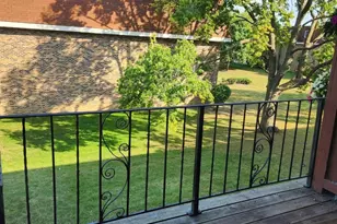 1085 Knoll Ln, Hoffman Estates, IL 60194 - Photo 20
