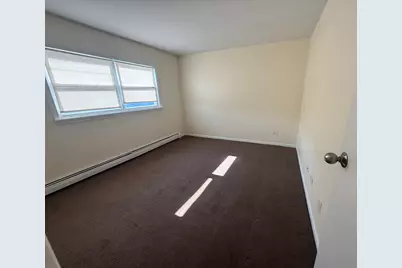 5720 East Avenue #2A, Countryside, IL 60525 - Photo 8