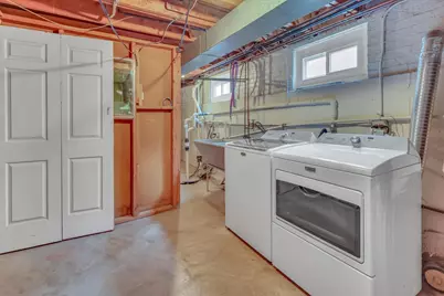 8133 Hamlin Avenue, Skokie, IL 60076 - Photo 42