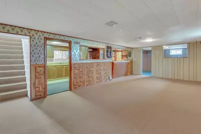 8133 Hamlin Avenue, Skokie, IL 60076 - Photo 28