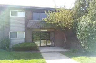 4518 Beau Monde Dr, Lisle, IL 60532 - Photo 1