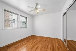 7536 N Ridge Blvd, Chicago, IL 60645 - Photo 12