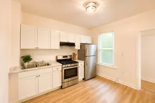 706 W 81st St, Chicago, IL 60620 - Photo 8