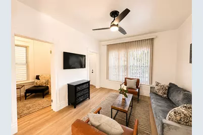 706 W 81st Street, Chicago, IL 60620 - Photo 4
