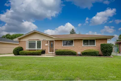 607 W Montrose Avenue, Wood Dale, IL 60191 - Photo 2