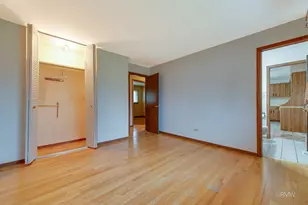 607 W Montrose Ave, Wood Dale, IL 60191 - Photo 18