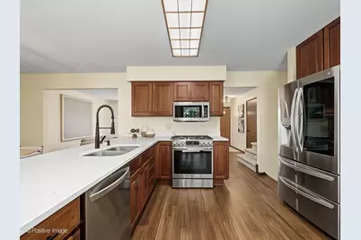 800 Marston Avenue NE, Glen Ellyn, IL 60137 - Photo 14