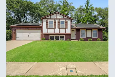 800 Marston Avenue NE, Glen Ellyn, IL 60137 - Photo 1
