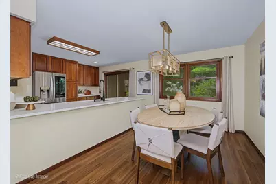 800 Marston Avenue NE, Glen Ellyn, IL 60137 - Photo 8