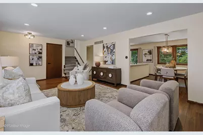 800 Marston Avenue NE, Glen Ellyn, IL 60137 - Photo 6