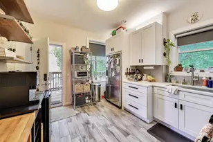 2857 W Fletcher St, Chicago, IL 60618 - Photo 20