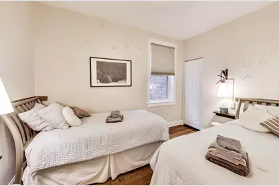 2857 W Fletcher Street, Chicago, IL 60618 - Photo 8