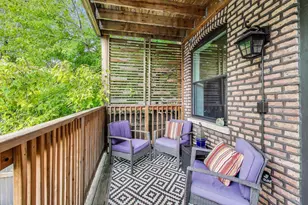 2857 W Fletcher St, Chicago, IL 60618 - Photo 14