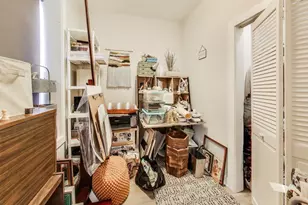 2857 W Fletcher St, Chicago, IL 60618 - Photo 24