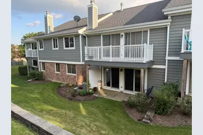 624 Berkley Court #V2, Schaumburg, IL 60194 - Photo 2